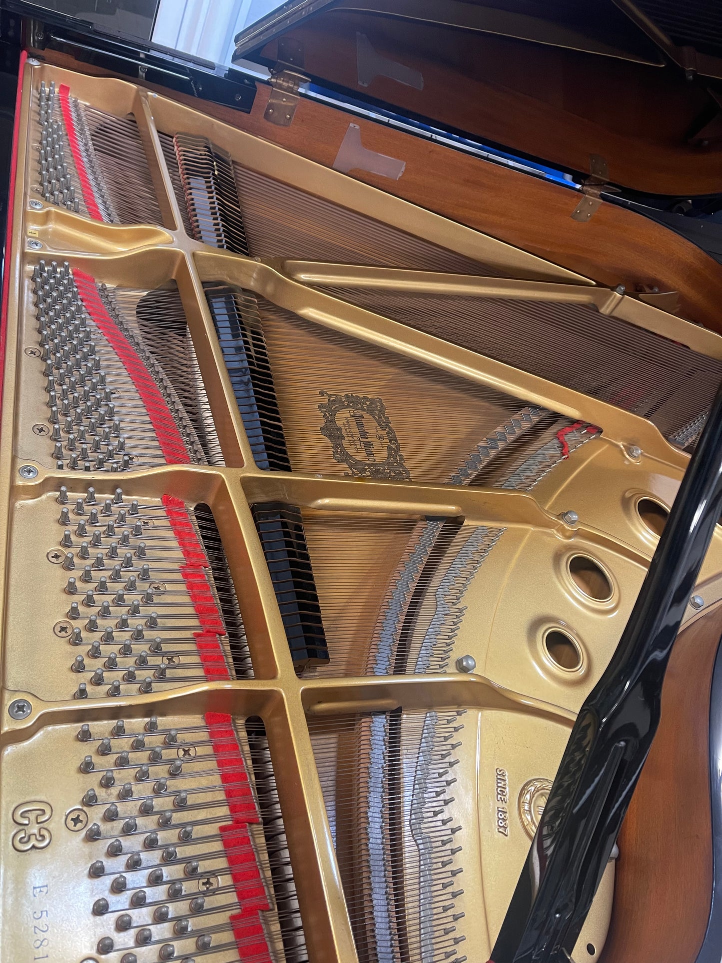 Yamaha C3 - Piano de 1/2 cola Negro ( Ocasión )
