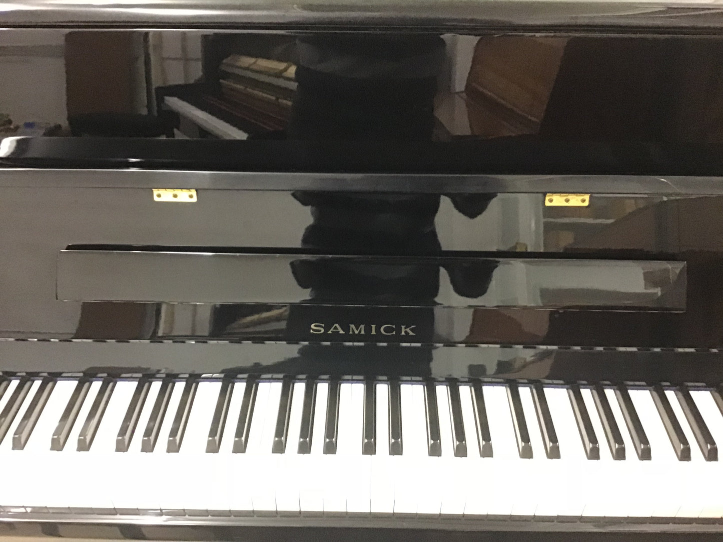 Samick S-108 - Piano Vertical Negro ( 108cm )